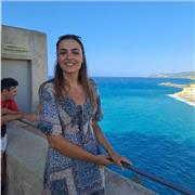 Laureata in mediazione linguistica e studentessa di Relazioni internazionali offro ripetizioni di inglese per studenti di scuola elementare e media